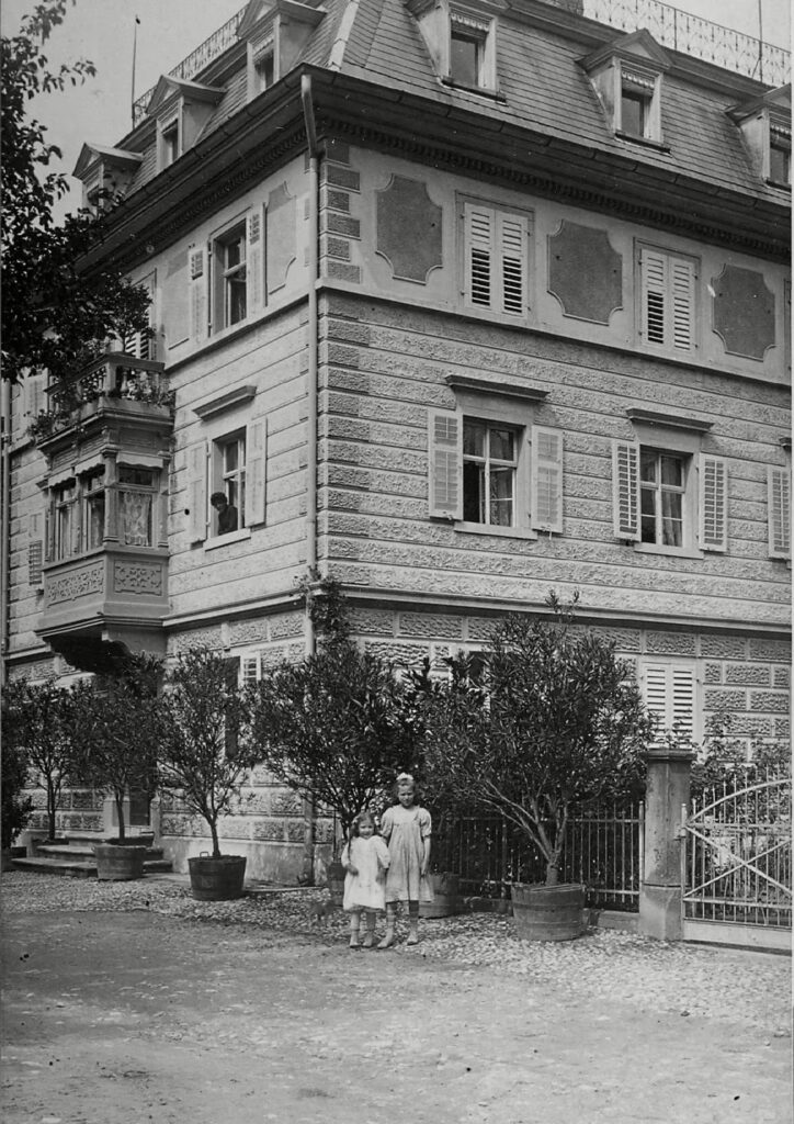 Schlosskaffee, Historische Ansicht