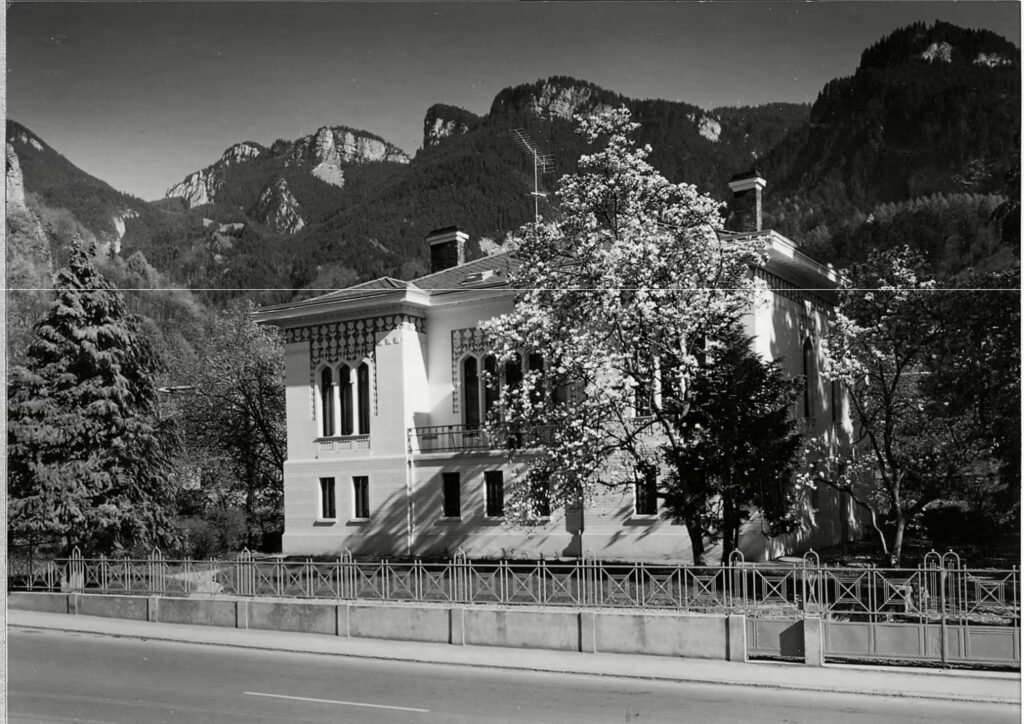 Spanische Villa, Historische Ansicht